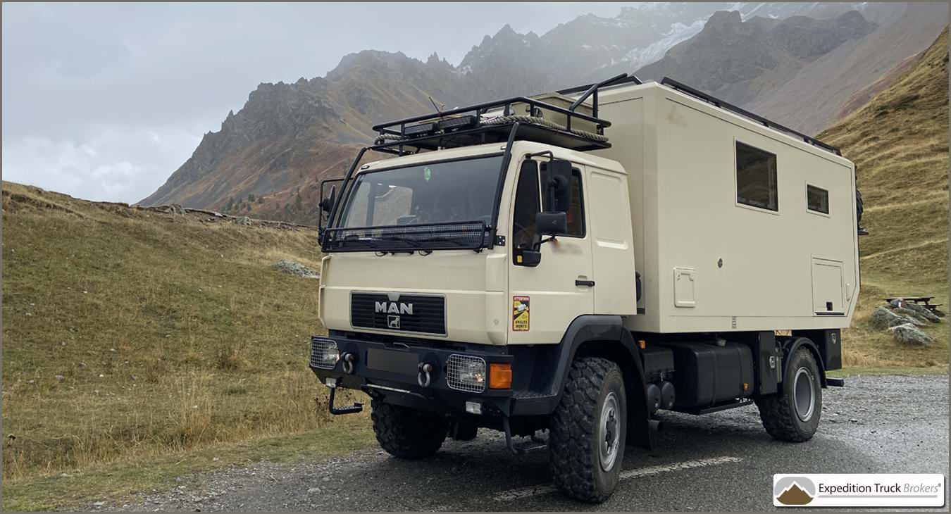 MAN 4x4 Overland Truck with lengthwise, longitudinal beds