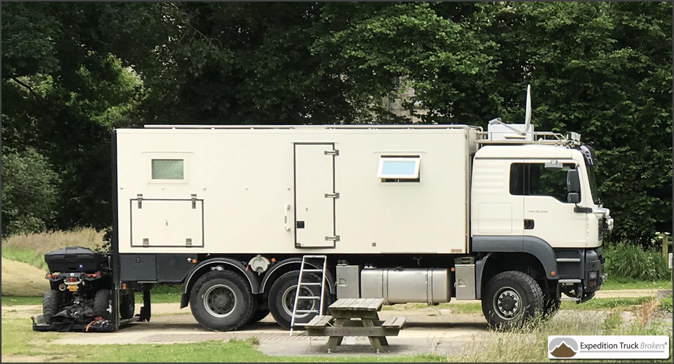 MAN TGA 26.480 6x6 Fernreisefahrzeug mit QUAD Bühne