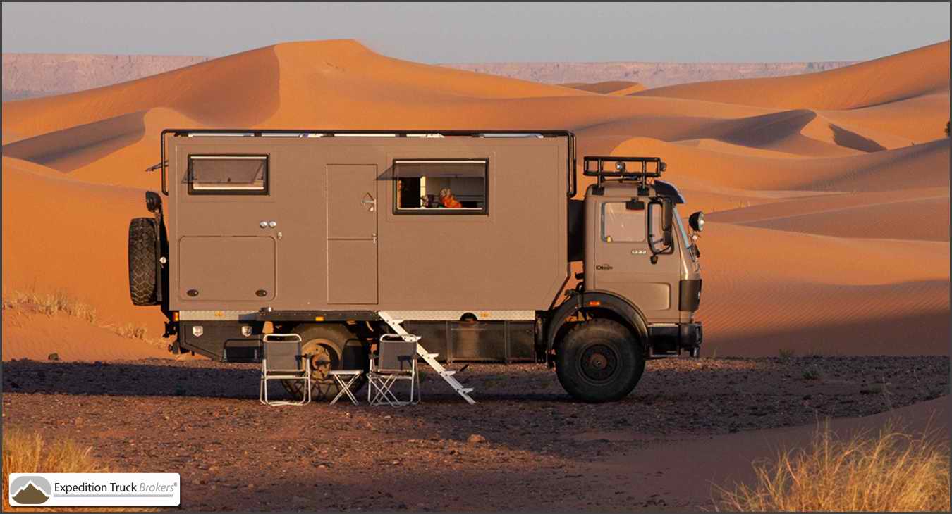 Mercedes 1222 4x4 Overland Truck in the desert