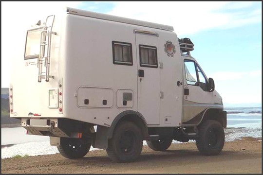 stad gracht Melodramatisch Iveco Daily SCV 4x4 Expedition Truck | Expedition Truck Brokers